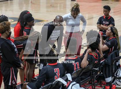 Thumbnail 1 in Brusly vs. Glen Oaks (LHSAA 3A Bi-District Playoff) photogallery.