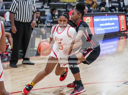 Thumbnail 1 in Brusly vs. Glen Oaks (LHSAA 3A Bi-District Playoff) photogallery.