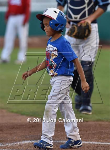 Thumbnail 1 in Johnson [Claudia Taylor] vs Edinburg (UIL 6A Regional) photogallery.