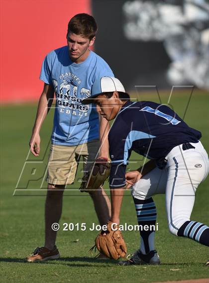Thumbnail 3 in Johnson [Claudia Taylor] vs Edinburg (UIL 6A Regional) photogallery.