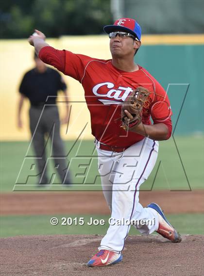 Thumbnail 3 in Johnson [Claudia Taylor] vs Edinburg (UIL 6A Regional) photogallery.