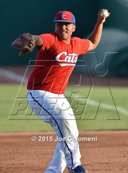 Thumbnail 3 in Johnson [Claudia Taylor] vs Edinburg (UIL 6A Regional) photogallery.