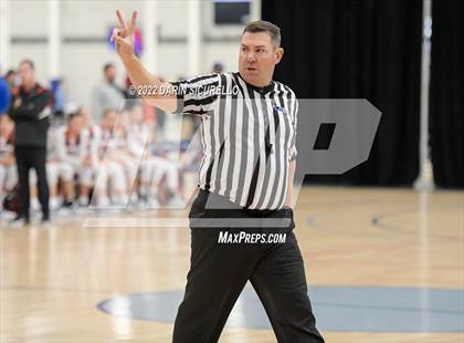 Thumbnail 2 in Carondelet vs. Christ the King (NIKE Tournament of Champions) photogallery.