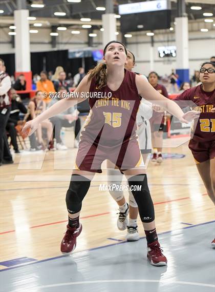 Thumbnail 2 in Carondelet vs. Christ the King (NIKE Tournament of Champions) photogallery.