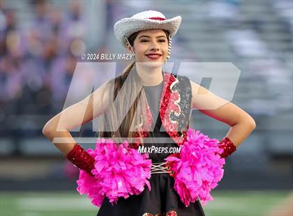 Thumbnail 2 in College Park @ Caney Creek photogallery.