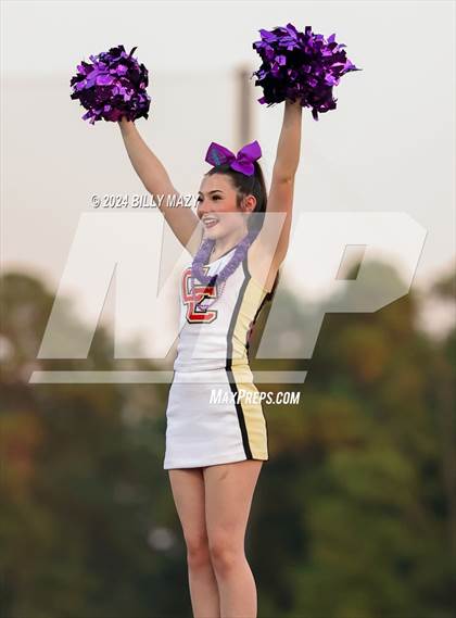 Thumbnail 3 in College Park @ Caney Creek photogallery.
