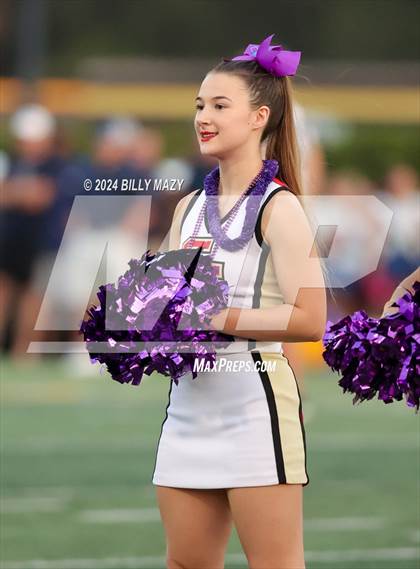 Thumbnail 1 in College Park @ Caney Creek photogallery.