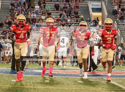 Thumbnail 3 in College Park @ Caney Creek photogallery.