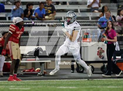 Thumbnail 3 in College Park @ Caney Creek photogallery.