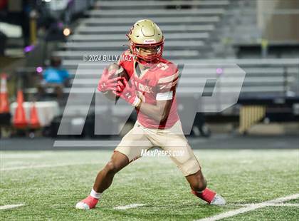 Thumbnail 3 in College Park @ Caney Creek photogallery.