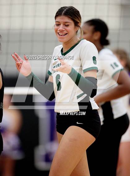 Thumbnail 2 in Waxahachie vs Timber Creek photogallery.