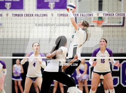 Thumbnail 3 in Waxahachie vs Timber Creek photogallery.