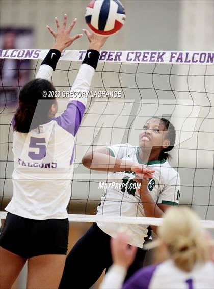 Thumbnail 2 in Waxahachie vs Timber Creek photogallery.