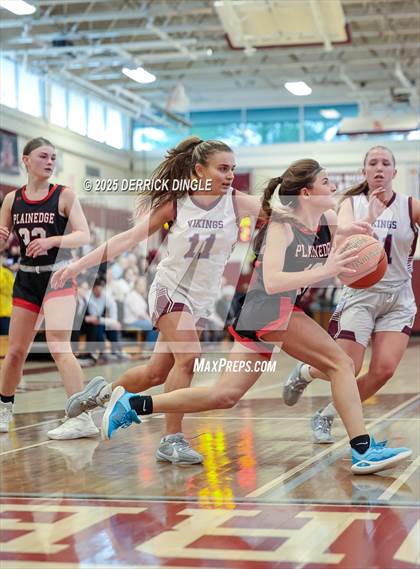 Thumbnail 1 in Plainedge vs North Shore (NYSPHSAA Section VIII Class A Quarterfinals) photogallery.