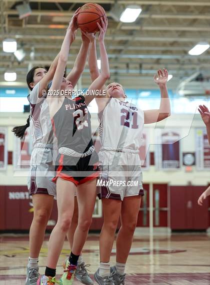 Thumbnail 1 in Plainedge vs North Shore (NYSPHSAA Section VIII Class A Quarterfinals) photogallery.
