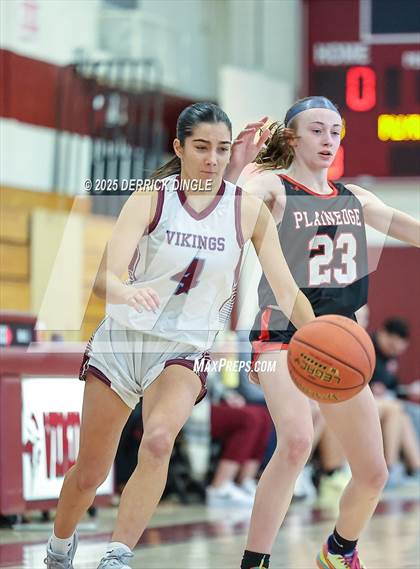 Thumbnail 1 in Plainedge vs North Shore (NYSPHSAA Section VIII Class A Quarterfinals) photogallery.