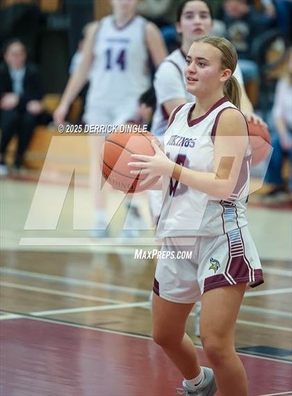 Thumbnail 3 in Plainedge vs North Shore (NYSPHSAA Section VIII Class A Quarterfinals) photogallery.