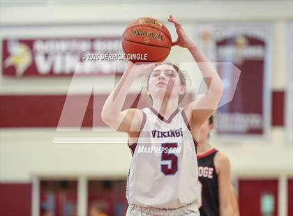 Thumbnail 3 in Plainedge vs North Shore (NYSPHSAA Section VIII Class A Quarterfinals) photogallery.