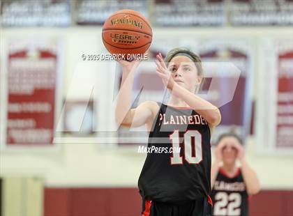 Thumbnail 2 in Plainedge vs North Shore (NYSPHSAA Section VIII Class A Quarterfinals) photogallery.