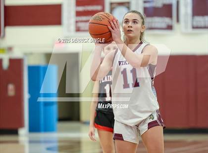 Thumbnail 2 in Plainedge vs North Shore (NYSPHSAA Section VIII Class A Quarterfinals) photogallery.