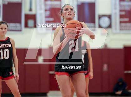 Thumbnail 1 in Plainedge vs North Shore (NYSPHSAA Section VIII Class A Quarterfinals) photogallery.