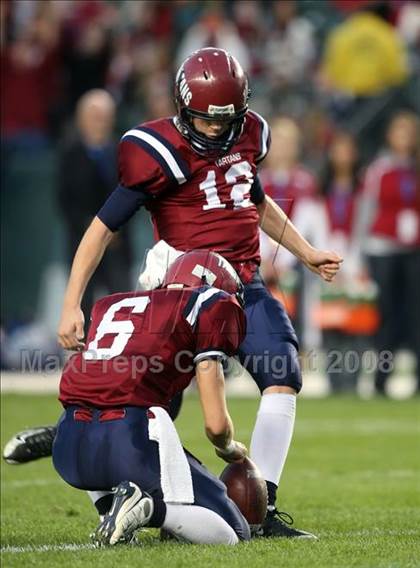 Thumbnail 3 in Hamilton vs. St. Margaret's (CIF State Small Schools Final) photogallery.