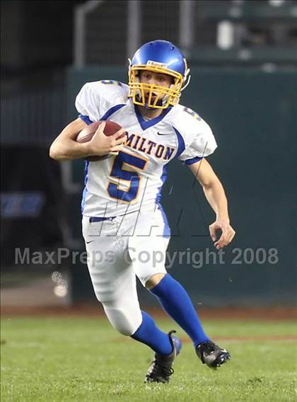 Thumbnail 3 in Hamilton vs. St. Margaret's (CIF State Small Schools Final) photogallery.