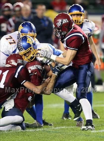 Thumbnail 2 in Hamilton vs. St. Margaret's (CIF State Small Schools Final) photogallery.
