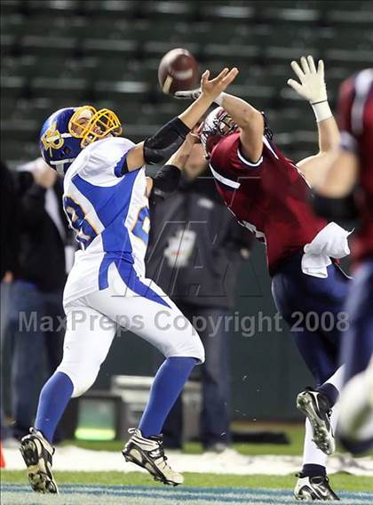 Thumbnail 2 in Hamilton vs. St. Margaret's (CIF State Small Schools Final) photogallery.