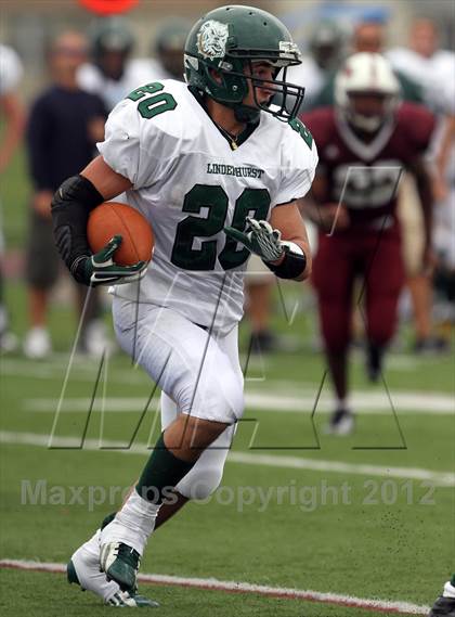 Thumbnail 1 in Lindenhurst @ Bay Shore photogallery.
