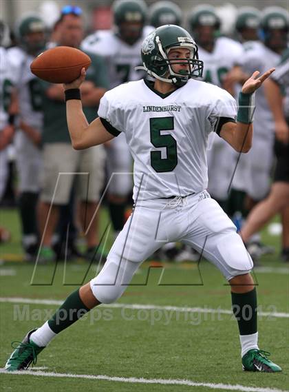 Thumbnail 2 in Lindenhurst @ Bay Shore photogallery.