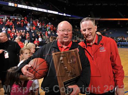 Thumbnail 2 in Etiwanda vs. Mater Dei (CIF SoCal Regional Open Division Final) photogallery.