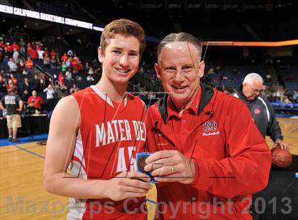 Thumbnail 2 in Etiwanda vs. Mater Dei (CIF SoCal Regional Open Division Final) photogallery.
