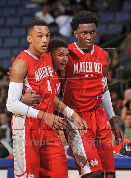 Thumbnail 1 in Etiwanda vs. Mater Dei (CIF SoCal Regional Open Division Final) photogallery.