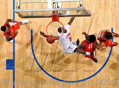 Thumbnail 3 in Etiwanda vs. Mater Dei (CIF SoCal Regional Open Division Final) photogallery.