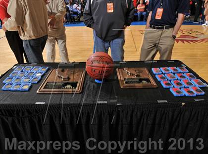 Thumbnail 1 in Etiwanda vs. Mater Dei (CIF SoCal Regional Open Division Final) photogallery.