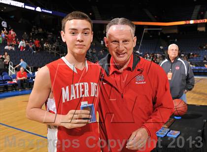 Thumbnail 2 in Etiwanda vs. Mater Dei (CIF SoCal Regional Open Division Final) photogallery.