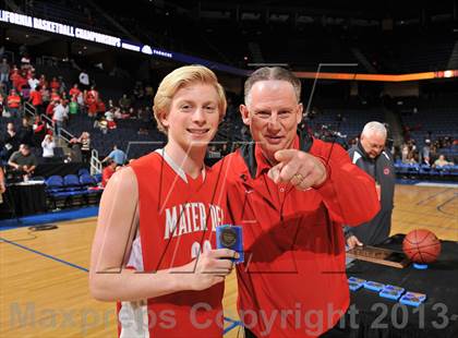Thumbnail 3 in Etiwanda vs. Mater Dei (CIF SoCal Regional Open Division Final) photogallery.