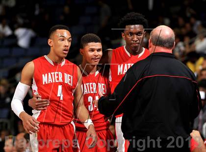 Thumbnail 2 in Etiwanda vs. Mater Dei (CIF SoCal Regional Open Division Final) photogallery.