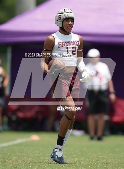 Thumbnail 2 in Willis vs Sherman (Texas 7 on 7 State Tournament) photogallery.