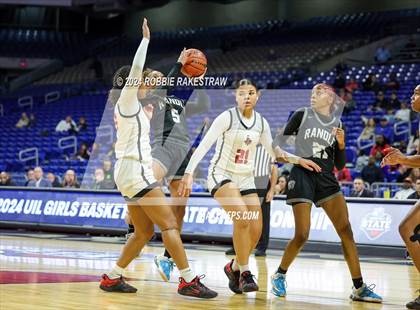 Thumbnail 1 in Liberty vs. Randle (UIL 5A Basketball Semifinal) photogallery.