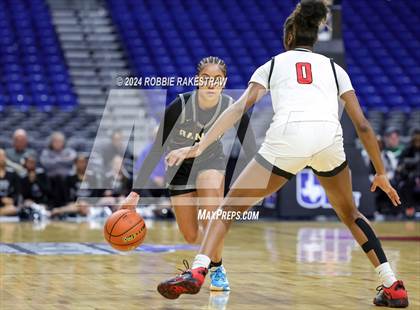 Thumbnail 2 in Liberty vs. Randle (UIL 5A Basketball Semifinal) photogallery.