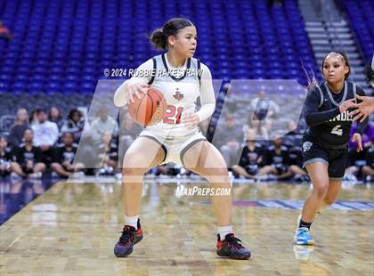 Thumbnail 2 in Liberty vs. Randle (UIL 5A Basketball Semifinal) photogallery.