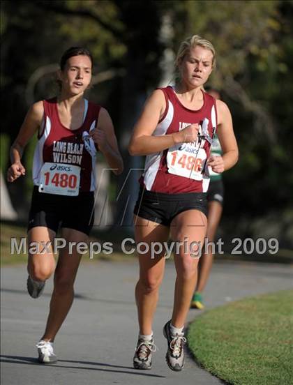 Thumbnail 1 in Moore League Finals photogallery.