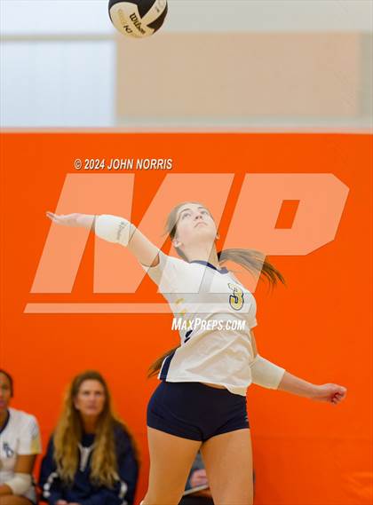 Thumbnail 2 in Fort Wayne Bishop Dwenger @ Leo (Warsaw Invite) photogallery.