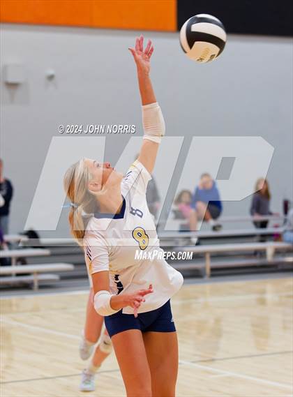 Thumbnail 3 in Fort Wayne Bishop Dwenger @ Leo (Warsaw Invite) photogallery.