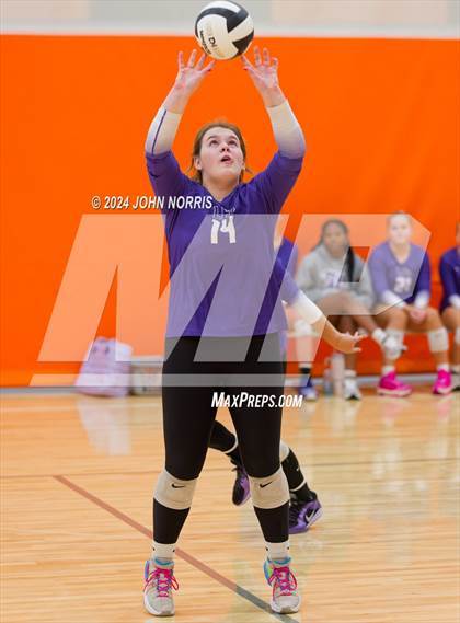 Thumbnail 1 in Fort Wayne Bishop Dwenger @ Leo (Warsaw Invite) photogallery.