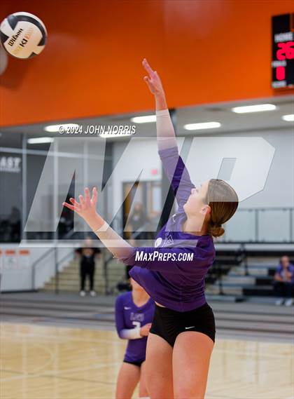 Thumbnail 2 in Fort Wayne Bishop Dwenger @ Leo (Warsaw Invite) photogallery.