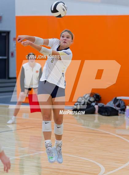 Thumbnail 2 in Fort Wayne Bishop Dwenger @ Leo (Warsaw Invite) photogallery.