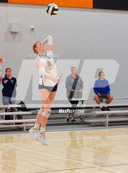Thumbnail 2 in Fort Wayne Bishop Dwenger @ Leo (Warsaw Invite) photogallery.